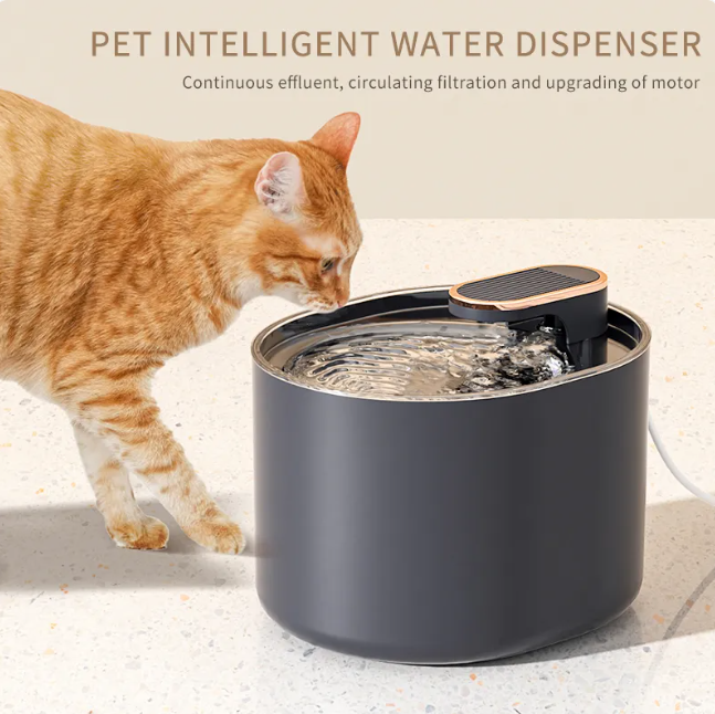 Cat drinking from FurFree Smart 3L pet water fountain