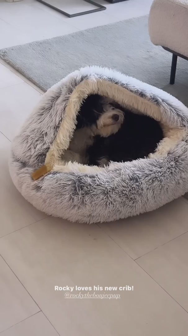 FurFree Calming Plush Pet Bed warm hideaway video