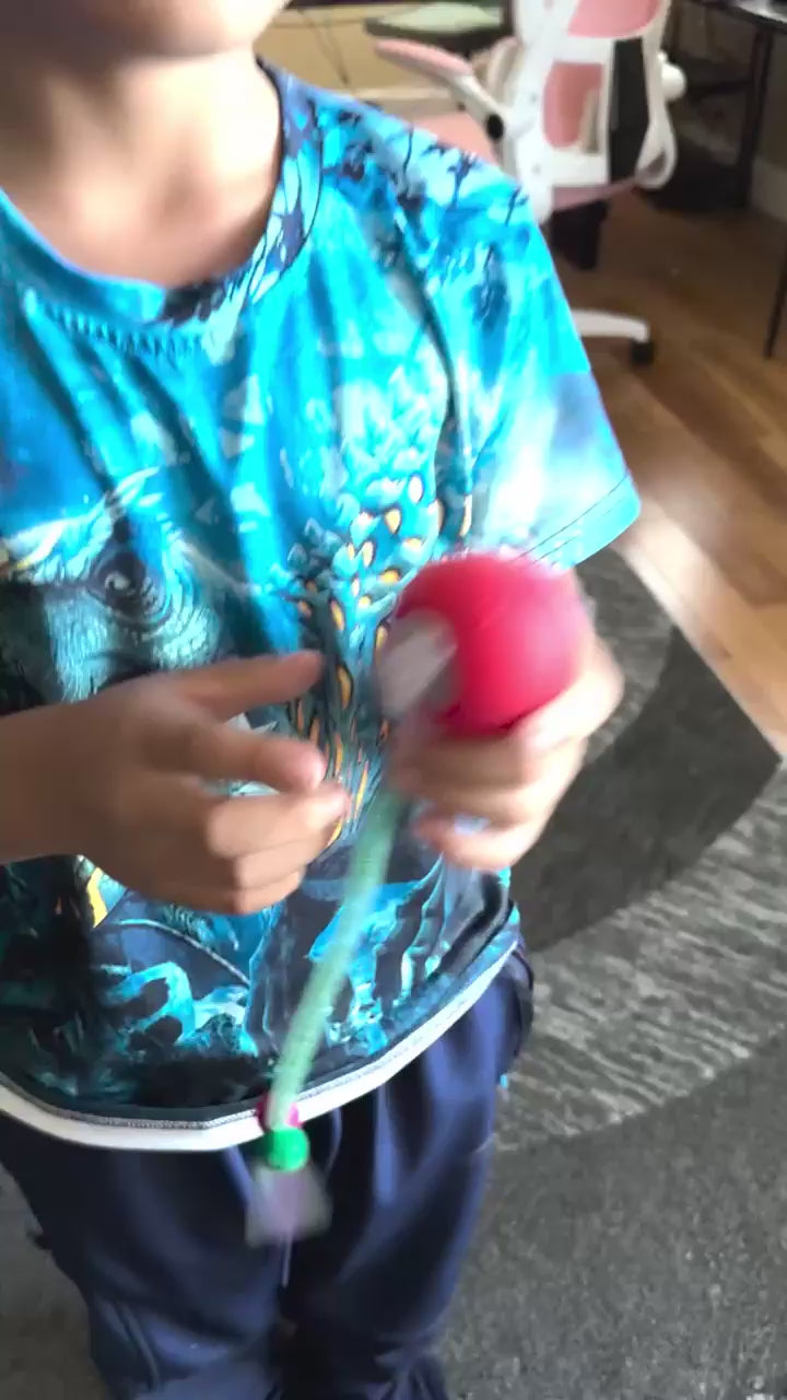 FurFree Smart Interactive Cat Ball demonstration showing controls and play