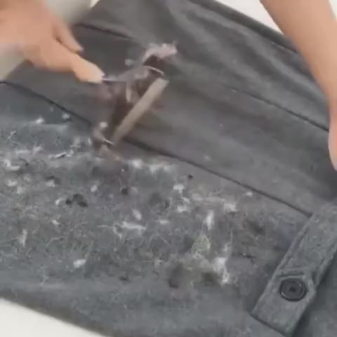 FurFree Pet Hair Scraper demonstration video 1